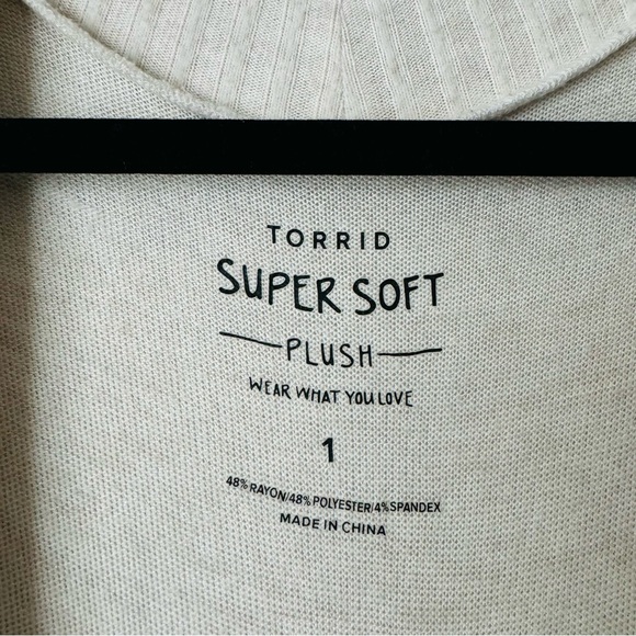 Torrid Plus Size Super Soft Open Front Longline Cardigan cream woman’s 1 - Picture 6 of 8